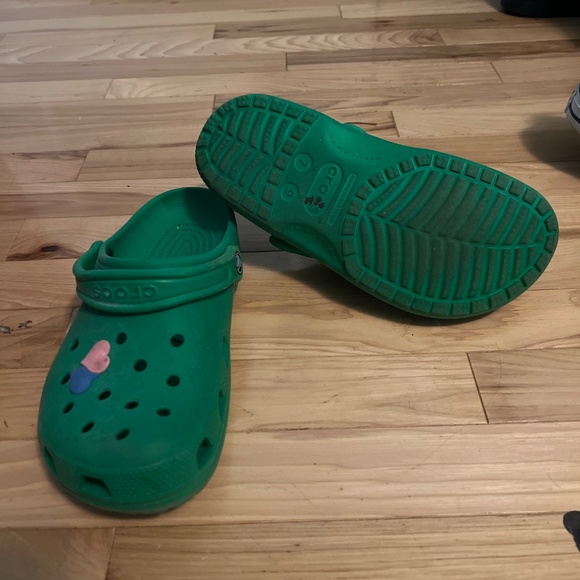 Crocs - Picture 2 of 2